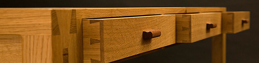 Ionut Dragnea - Atelier tamplarie, mobilier si accesorii din lemn masiv, Bucuresti Logo