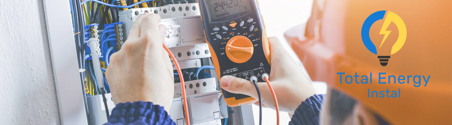Total Energy Instal - Firma instalatii electrice Logo