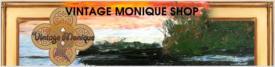 VINTAGE MONIQUE SHOP Logo